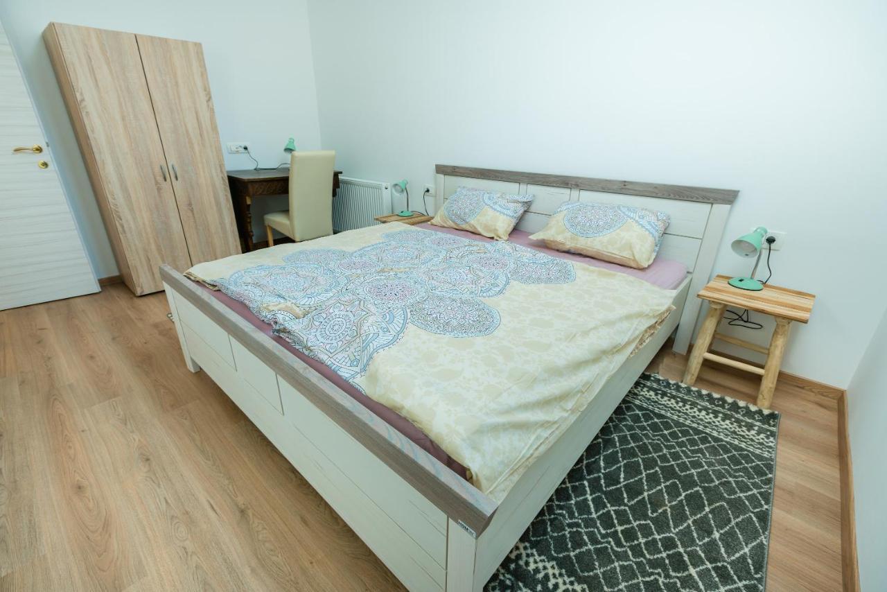 Apartment Zynga - Stud Farm Sentvid Pri Sticni Bagian luar foto